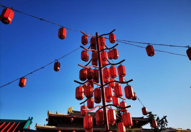 审美底线去哪了?青海茶卡盐湖热搜第一 审美底线去哪了?青海茶卡盐湖热搜第一