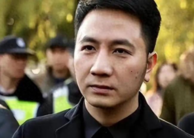老婆孩子在天堂,他在澳洲住豪宅 老婆孩子在天堂,他在澳洲住豪宅