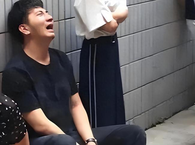 老婆孩子在天堂,他在澳洲住豪宅 老婆孩子在天堂,他在澳洲住豪宅