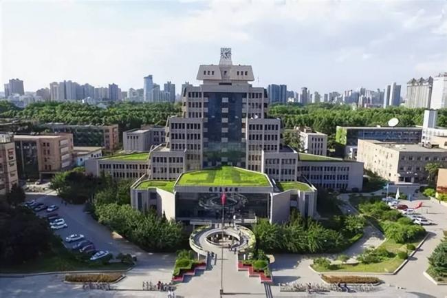 北京发通知,中国31所顶尖高校瑟瑟发抖 北京发通知,中国31所顶尖高校瑟瑟发抖