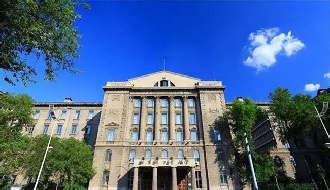 北京发通知,中国31所顶尖高校瑟瑟发抖 北京发通知,中国31所顶尖高校瑟瑟发抖