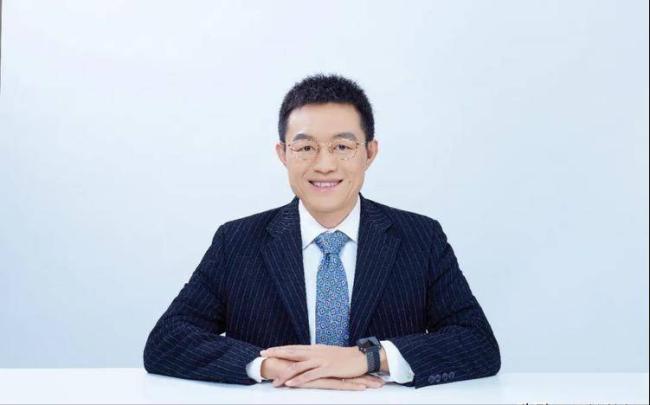 49岁清华教授身价275亿!学生一个比一个牛 49岁清华教授身价275亿!学生一个比一个牛
