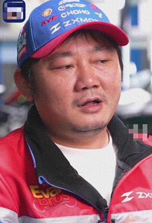 她是张雪母亲,抛夫弃子,今拿儿子博流量被拉黑 她是张雪母亲,抛夫弃子,今拿儿子博流量被拉黑